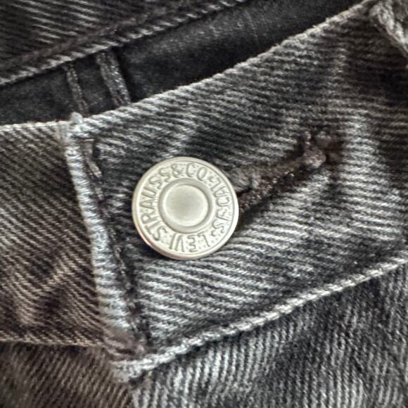 New Levi's 501 Spliced Jeans Black Button Fly High Waist Fringe Hem Sz 28 - Picture 2 of 10